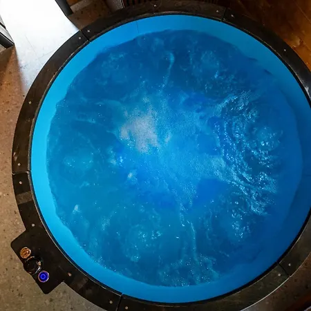 P&m A-frame House Blidinje